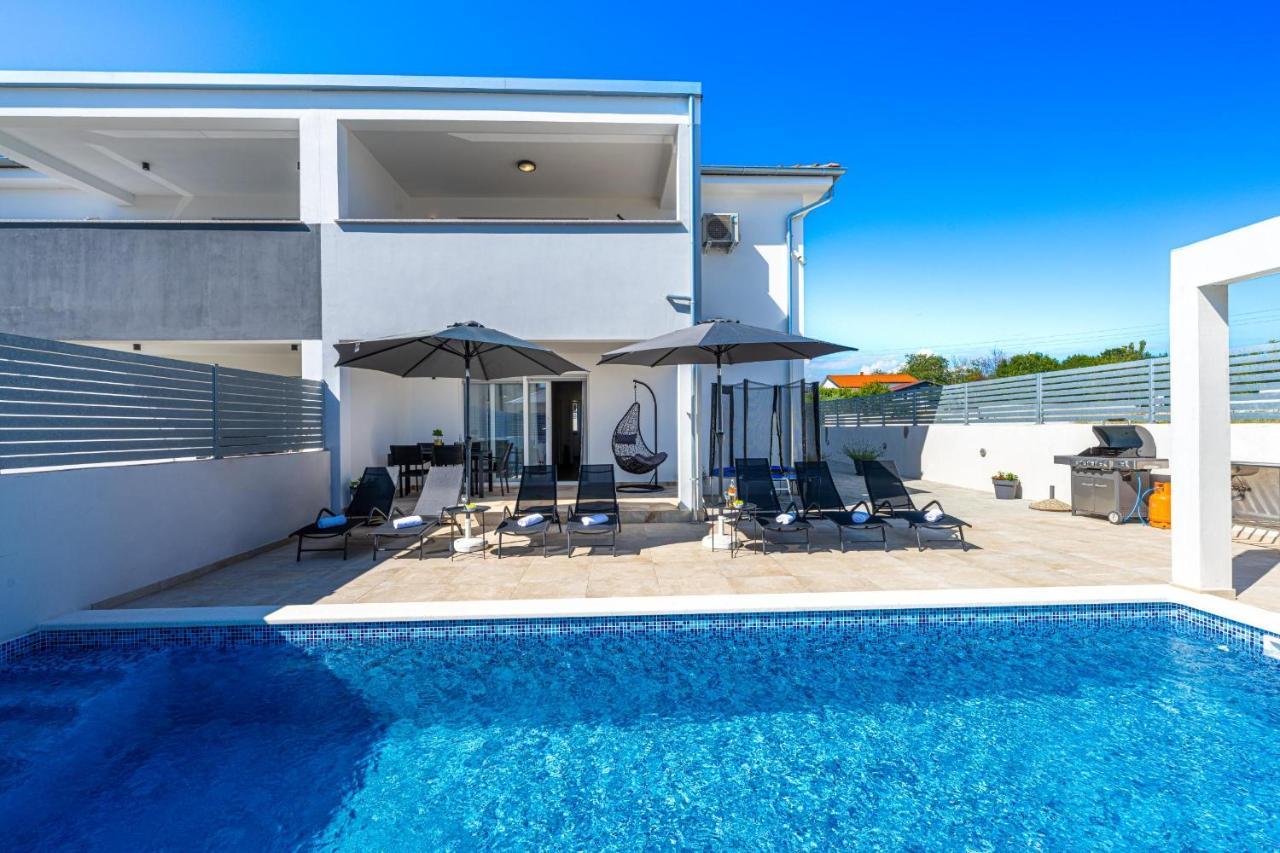 Villa Ema And Ana Pula Dış mekan fotoğraf